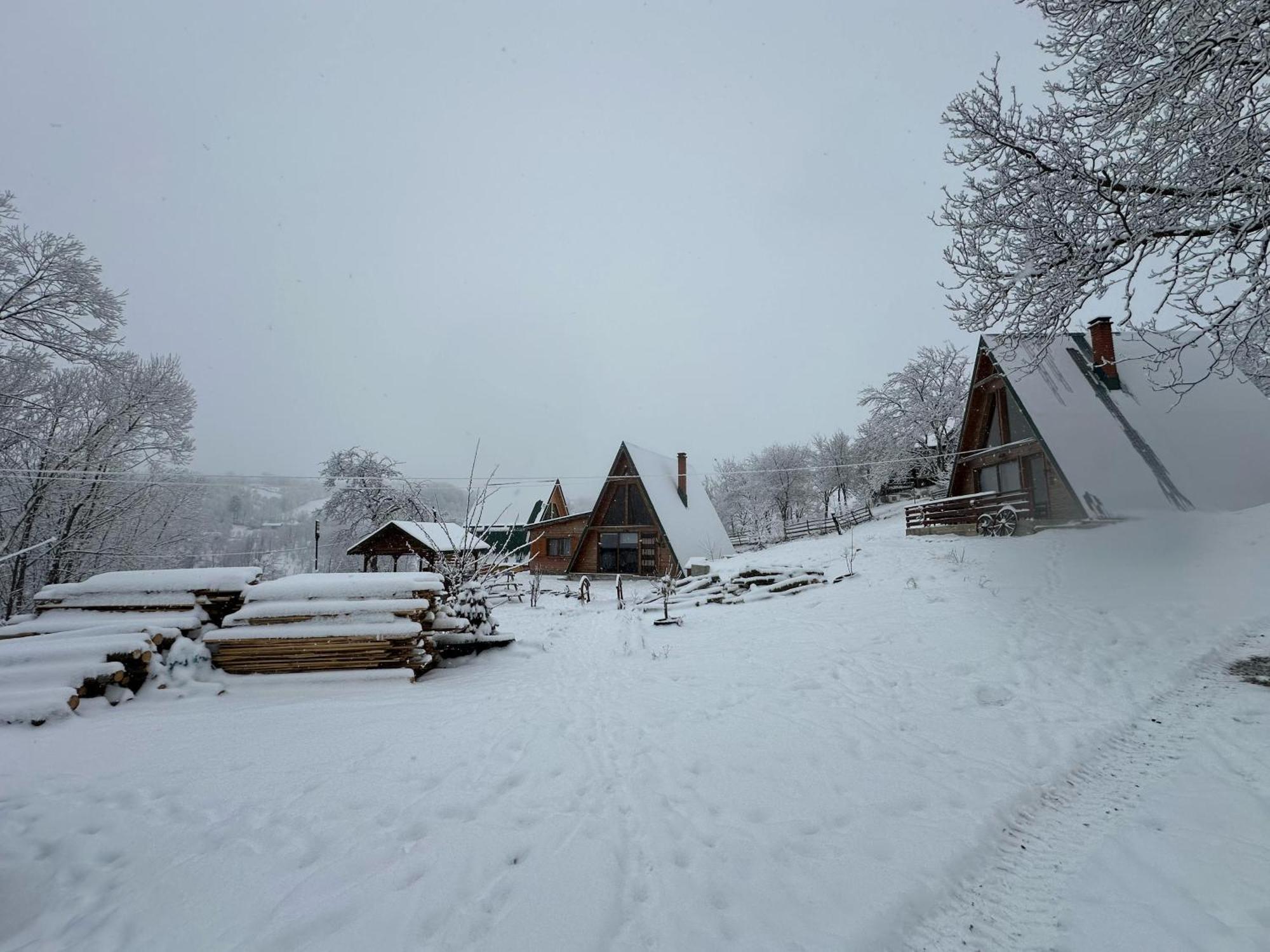 Rubicon Cabins Secaria Exterior foto